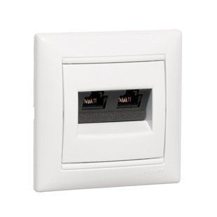 Valena Розетка подвійна RJ45 категорія 5e UTP на гвинтах Слонова кістка 774139 фото