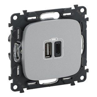 Valena ALLURE Розетка с двумя USB-разъемами тип А+тип С 240В/5В 3000мА Алюминий 754967 фото